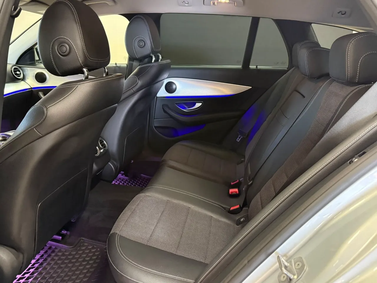 Mercedes E220 bild 17