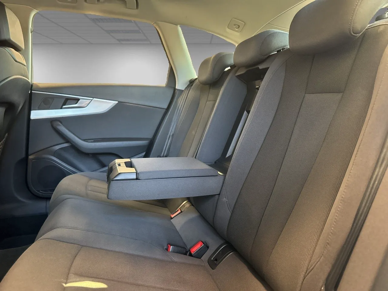 Audi A4 bild 8
