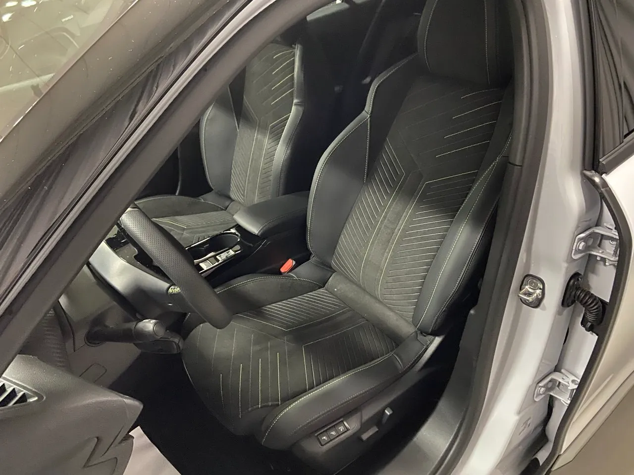 Peugeot 2008 bild 6