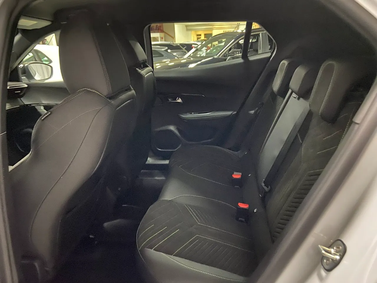 Peugeot 2008 bild 8