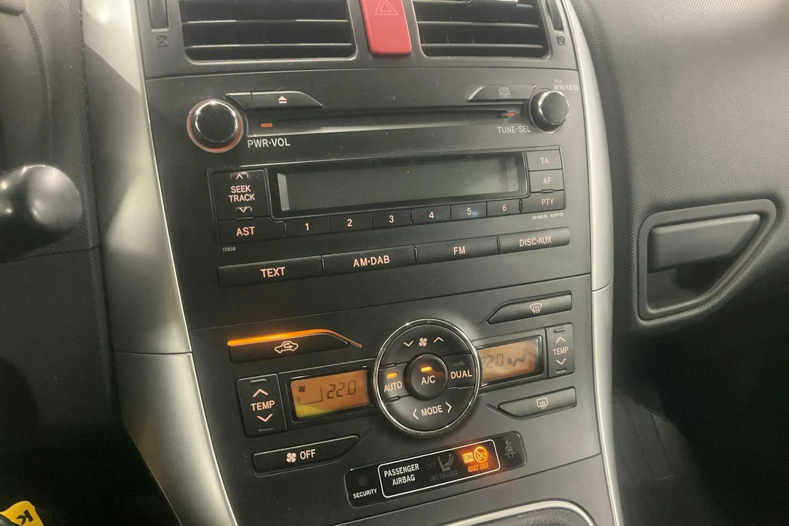 Toyota Auris bild 11