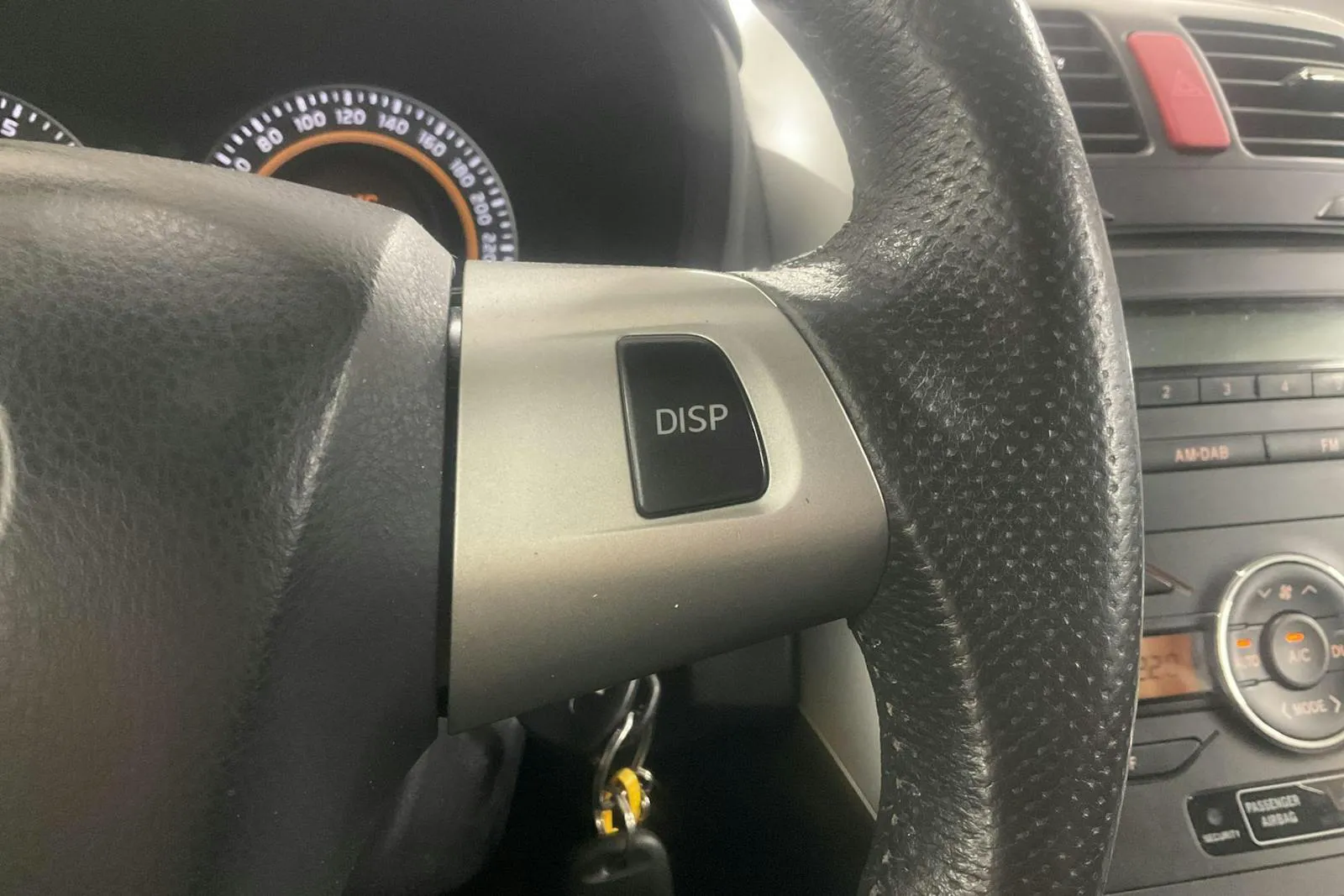 Toyota Auris bild 14