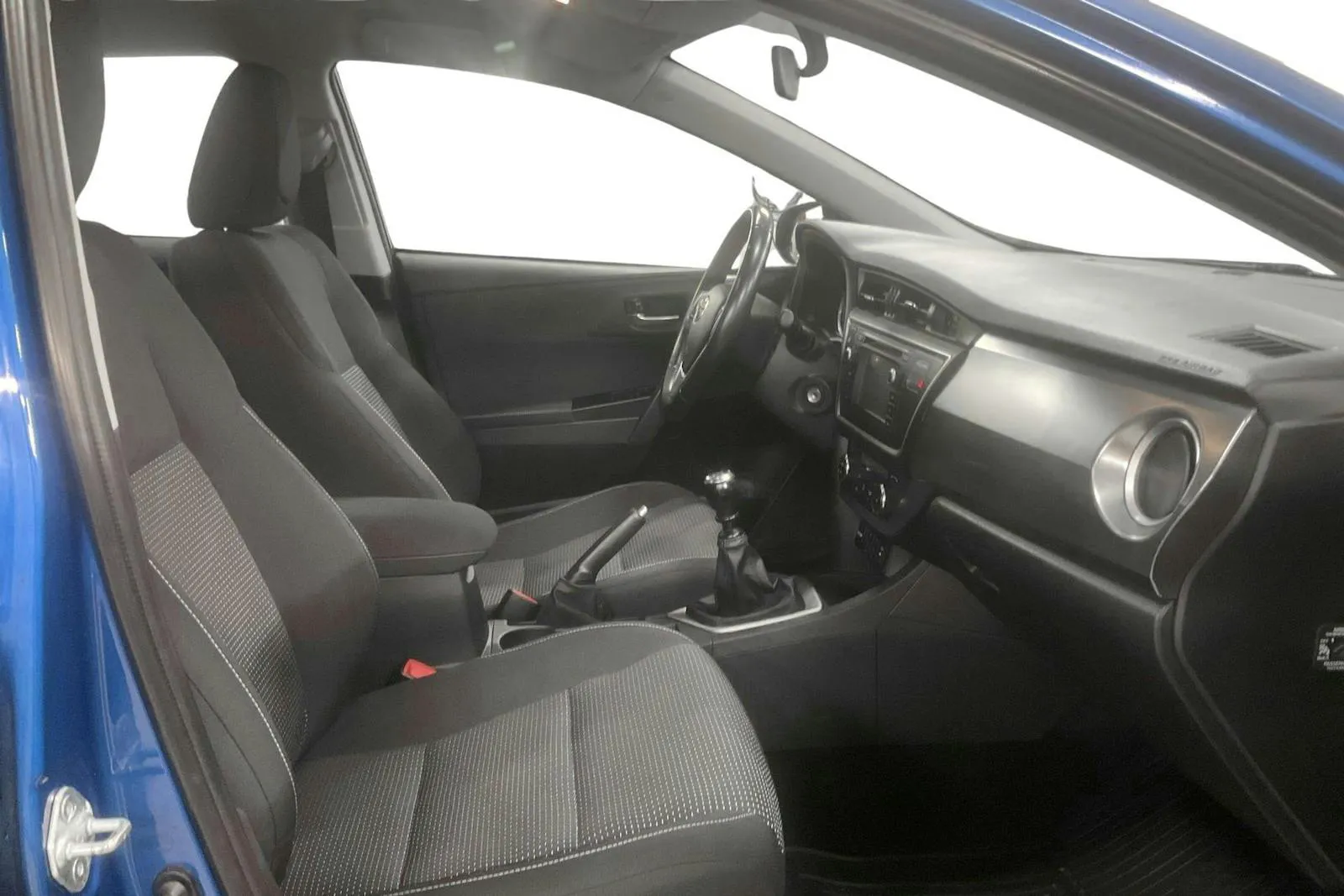 Toyota Auris bild 7