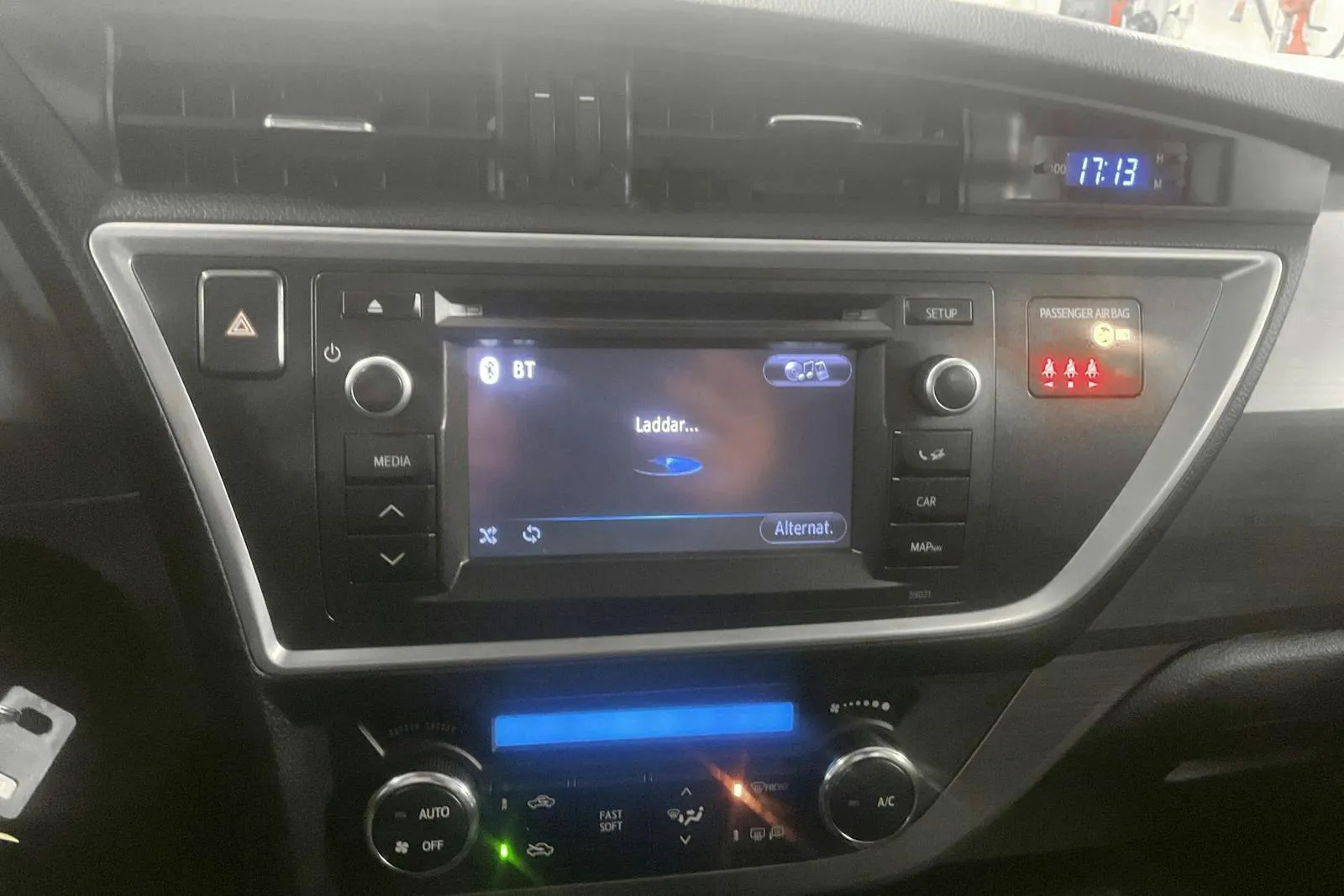Toyota Auris bild 13