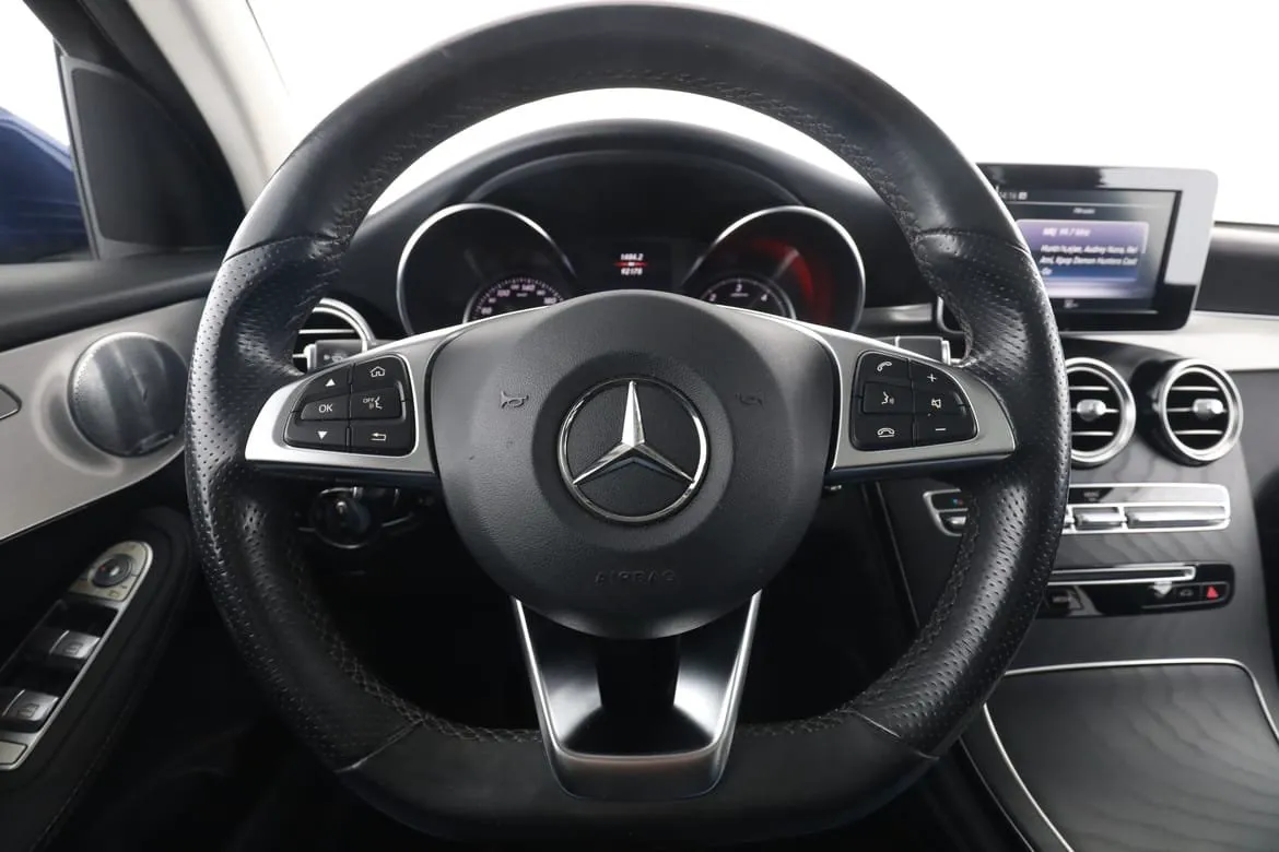 Mercedes GLC220 bild 19