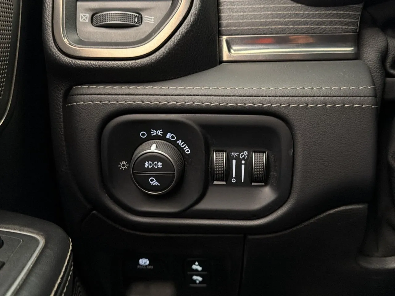 Dodge Ram bild 19