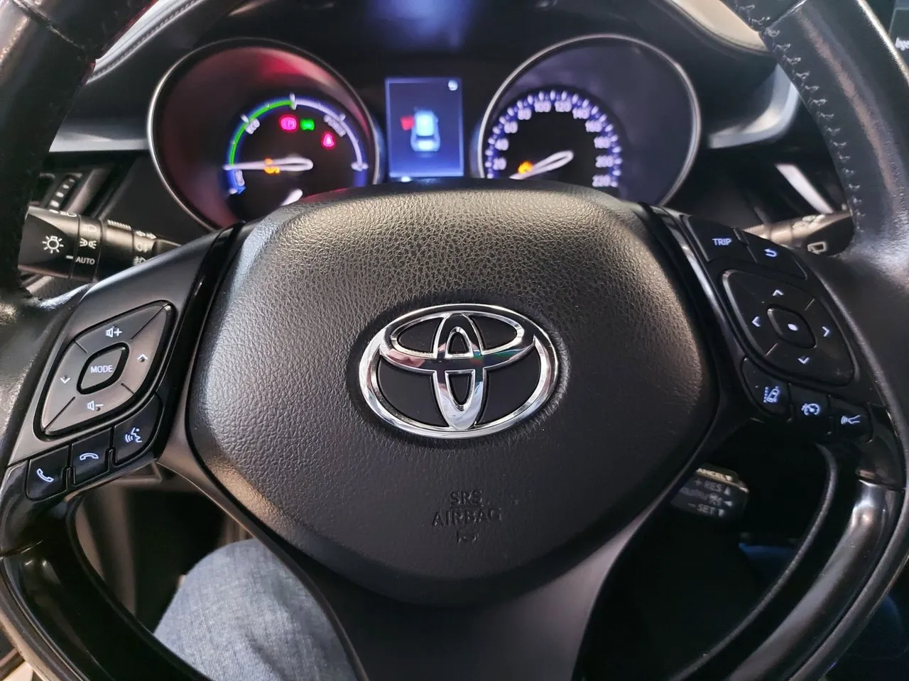 Toyota C-HR bild 14
