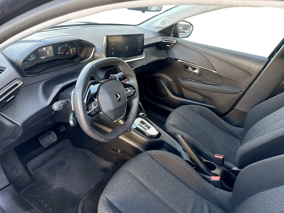 Peugeot 208 bild 4