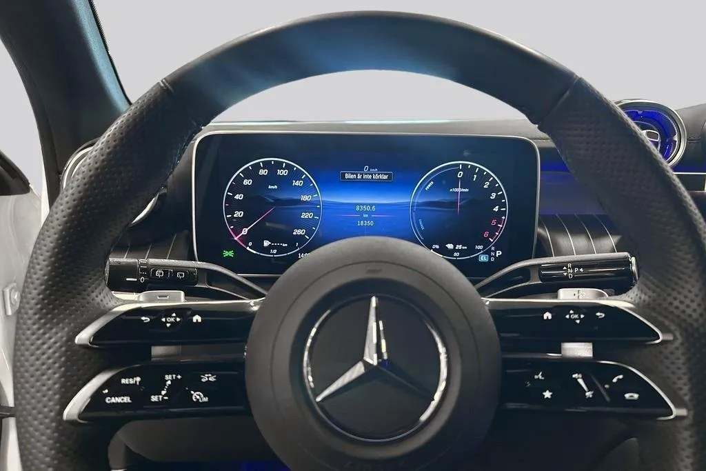 Mercedes GLC300 bild 10