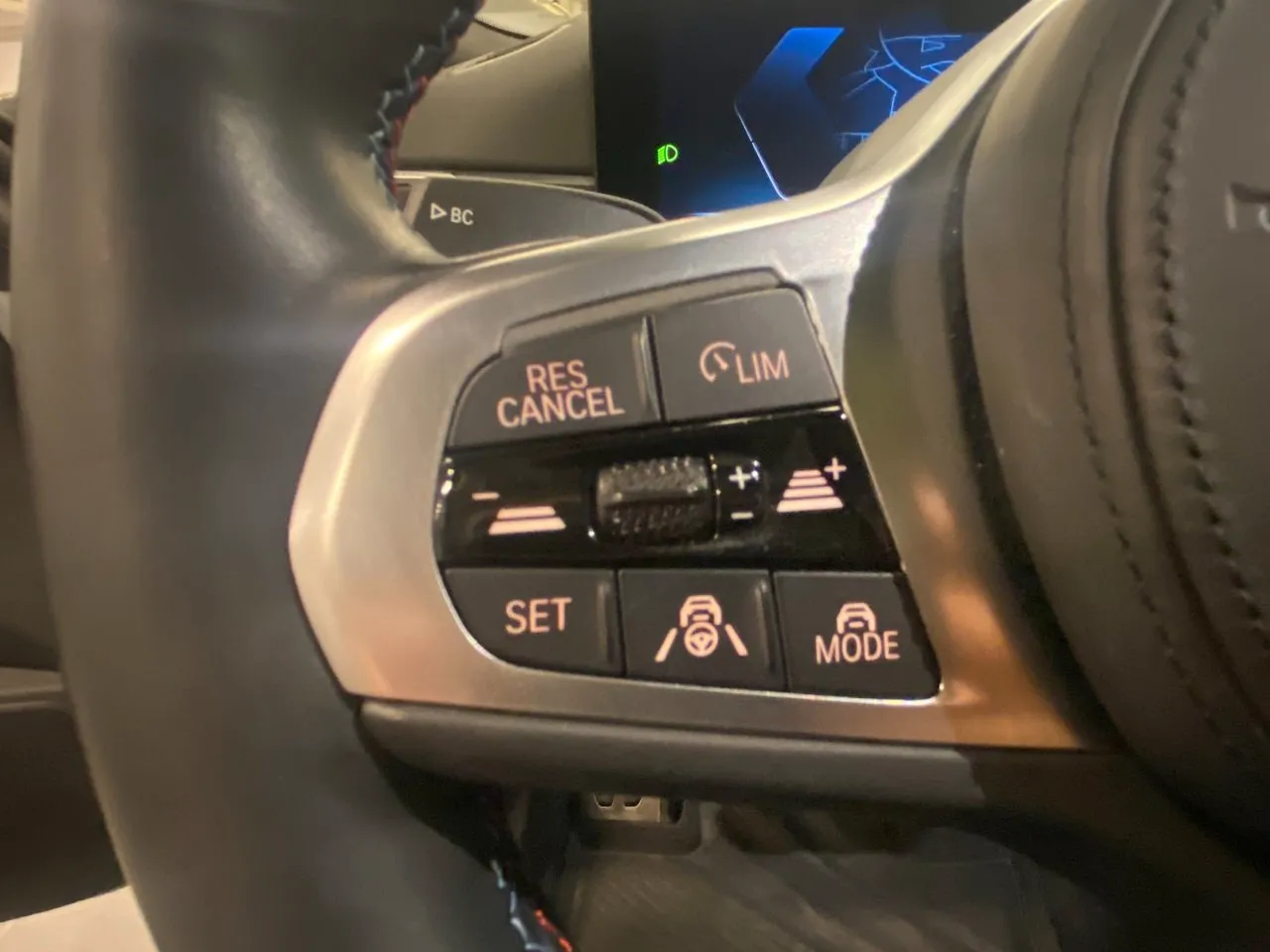 BMW i4 bild 15