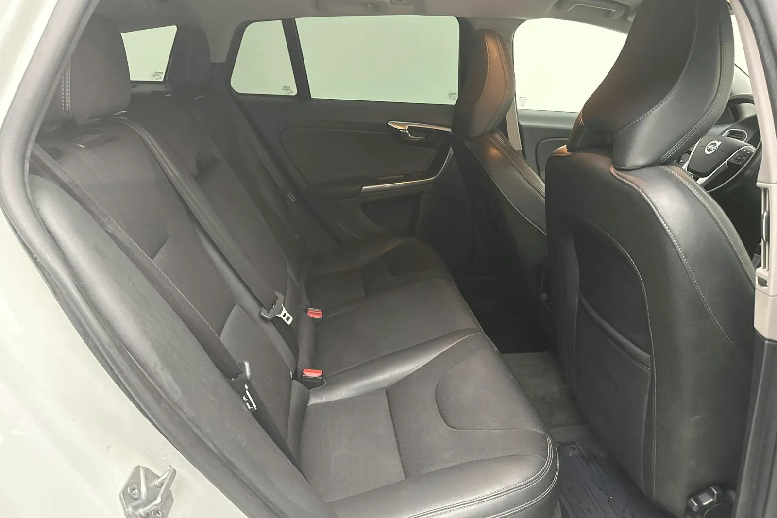 Volvo V60 bild 8