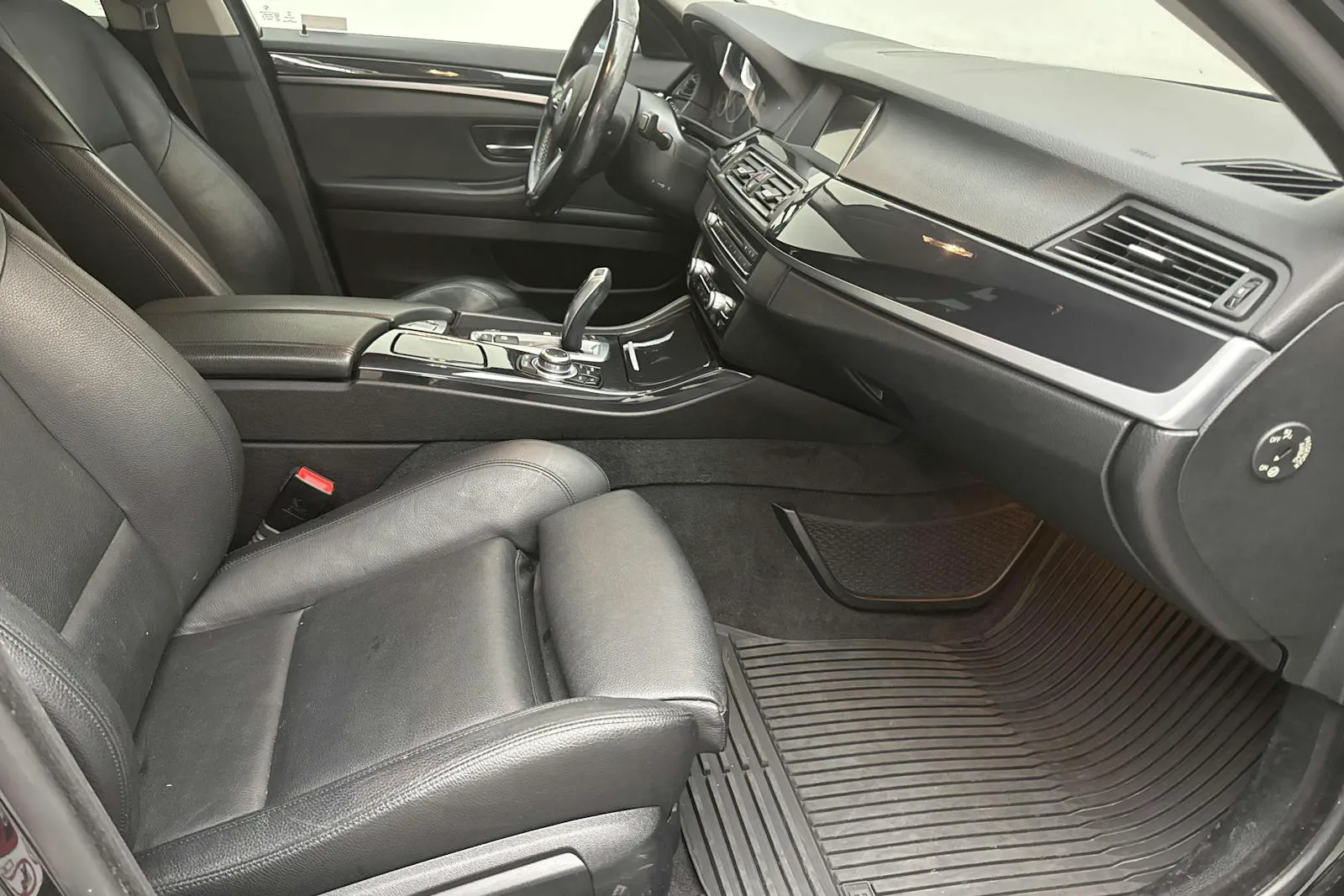 BMW 520 bild 7