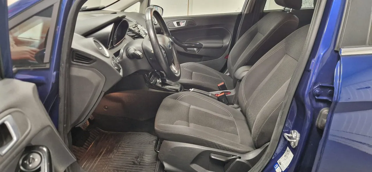 Ford Fiesta bild 16