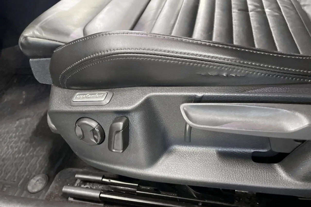 Volkswagen Passat bild 22