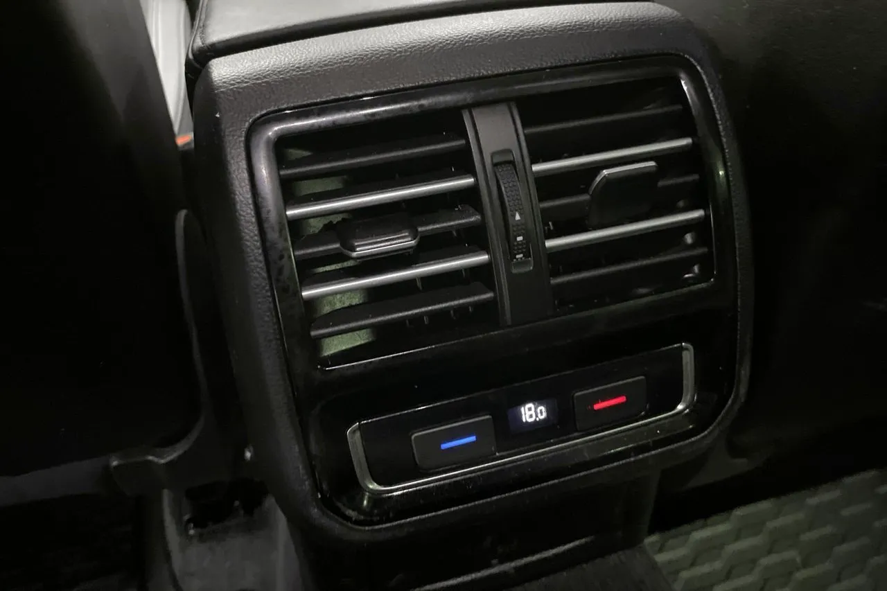Volkswagen Passat bild 21