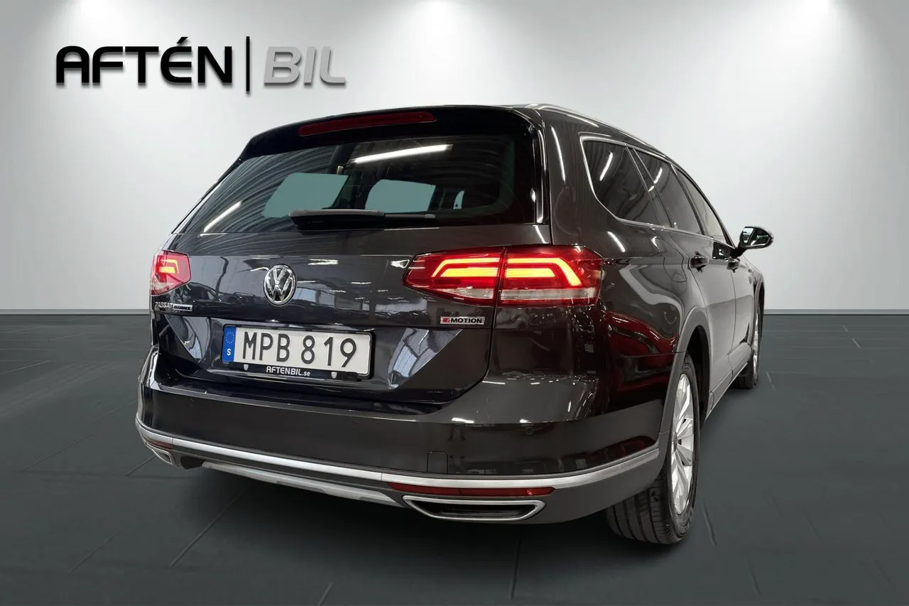 Volkswagen Passat bild 10
