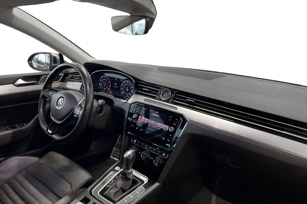 Volkswagen Passat bild 15