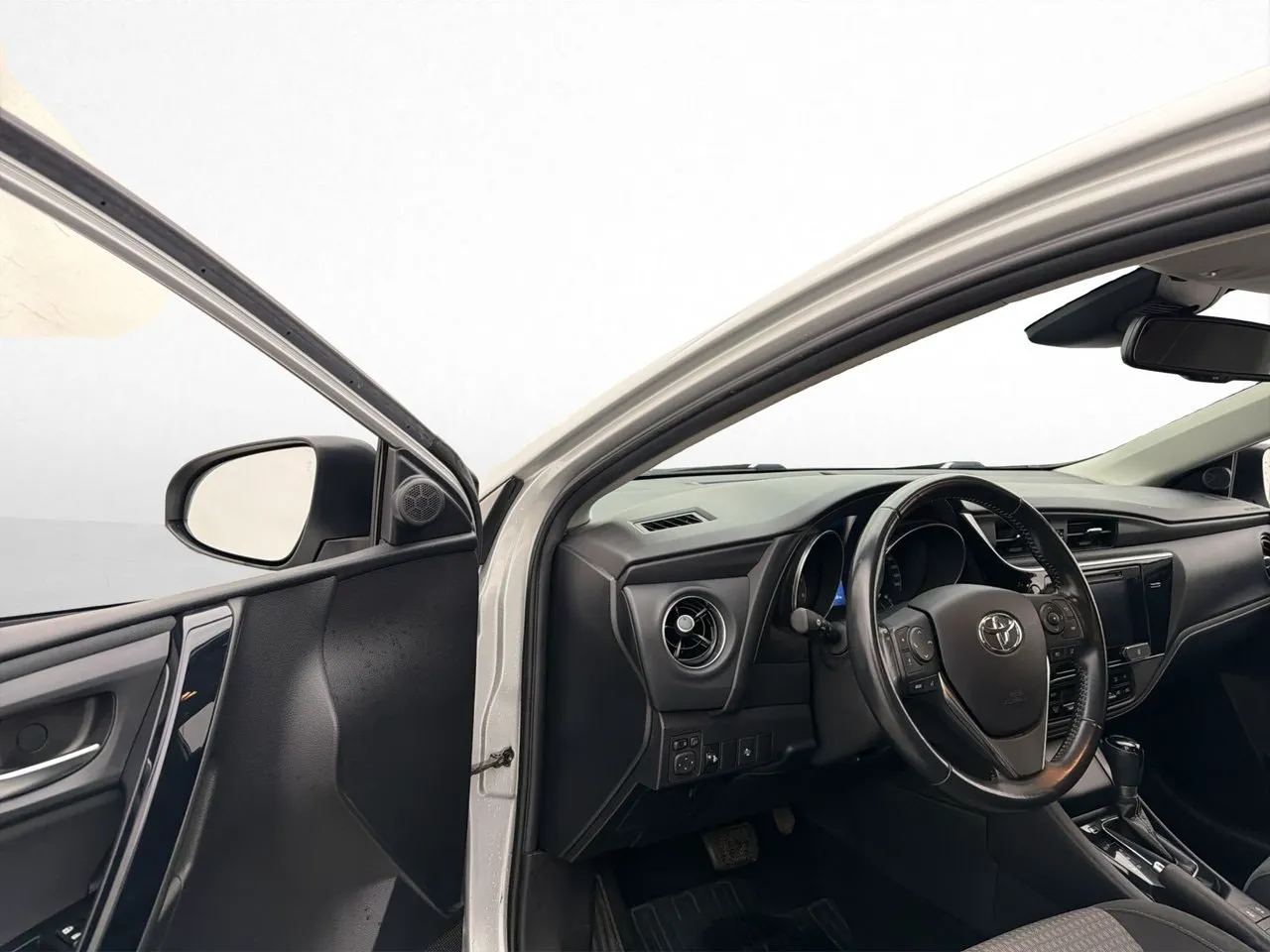 Toyota Auris bild 10