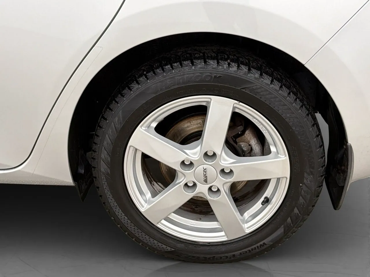 Toyota Auris bild 31