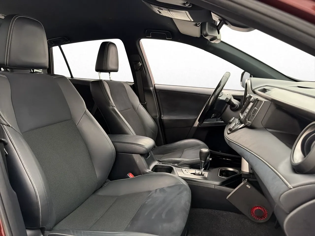 Toyota RAV4 bild 26