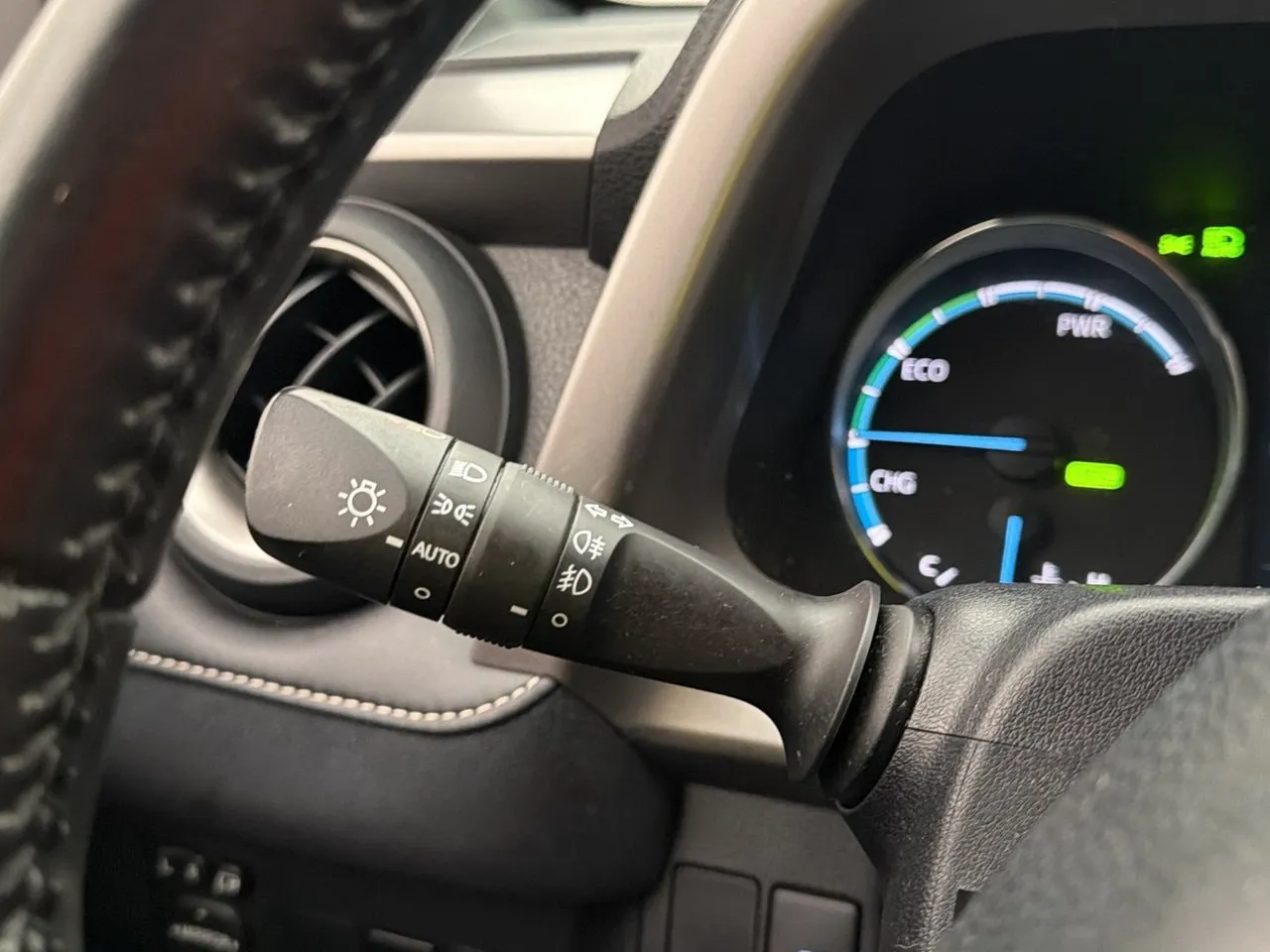 Toyota RAV4 bild 15