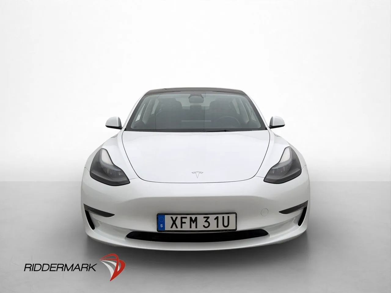 Tesla Model 3 bild 2