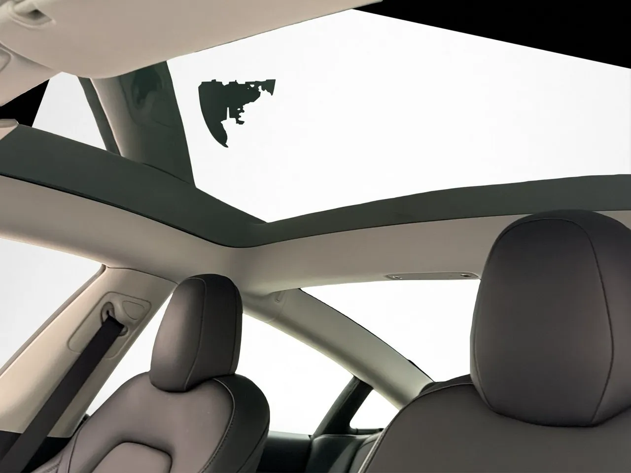 Tesla Model 3 bild 11