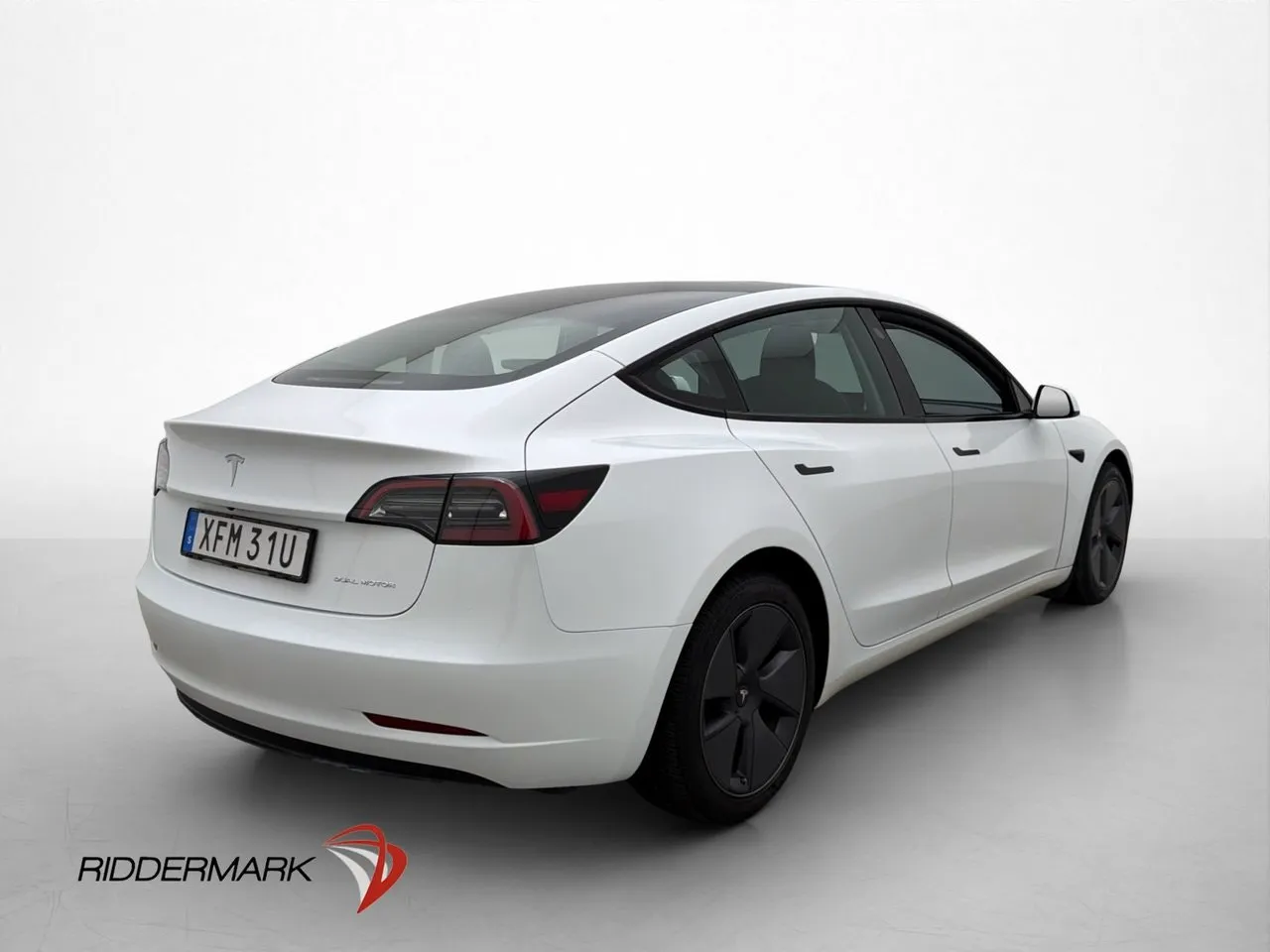 Tesla Model 3 bild 8
