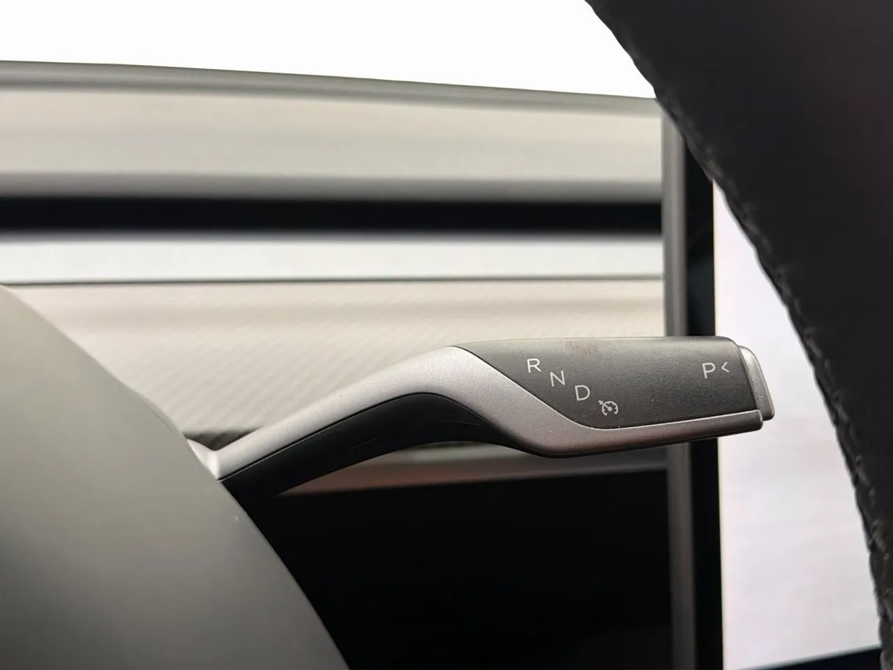 Tesla Model 3 bild 31