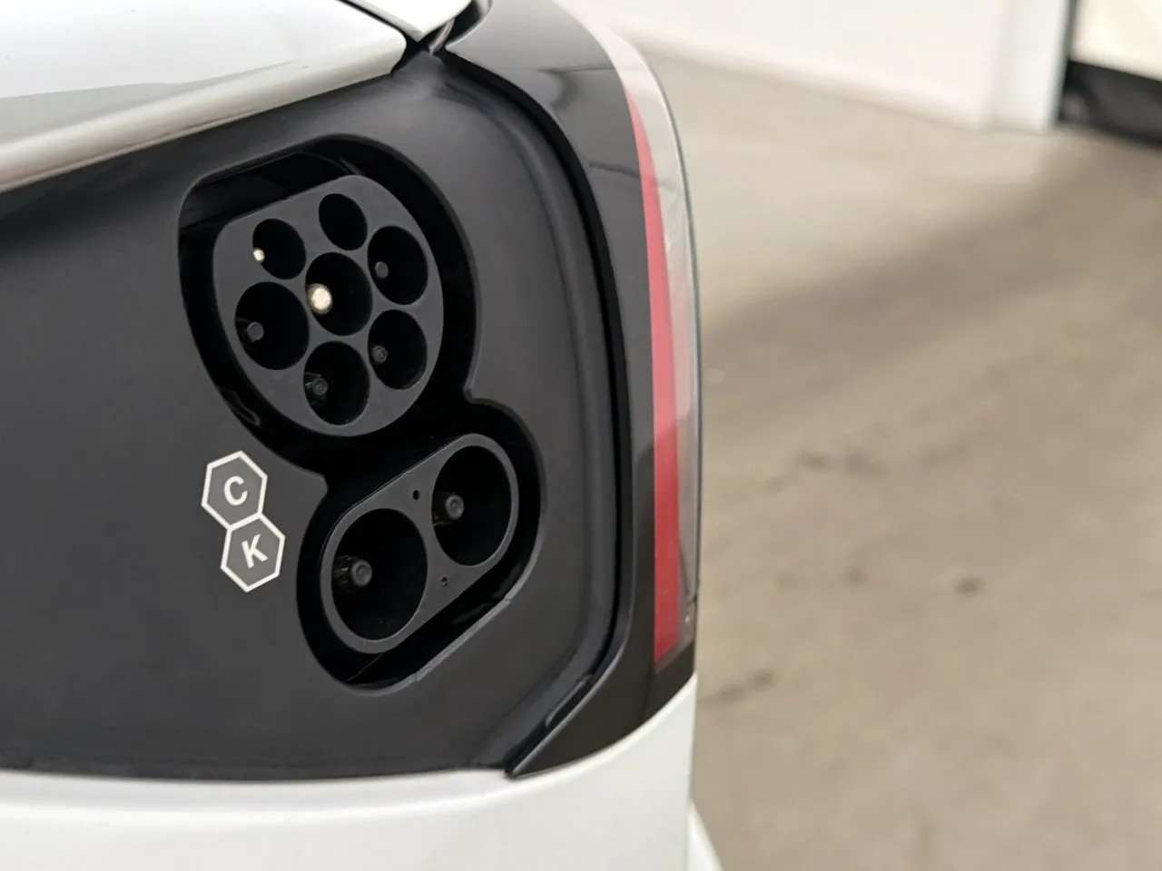 Tesla Model 3 bild 30