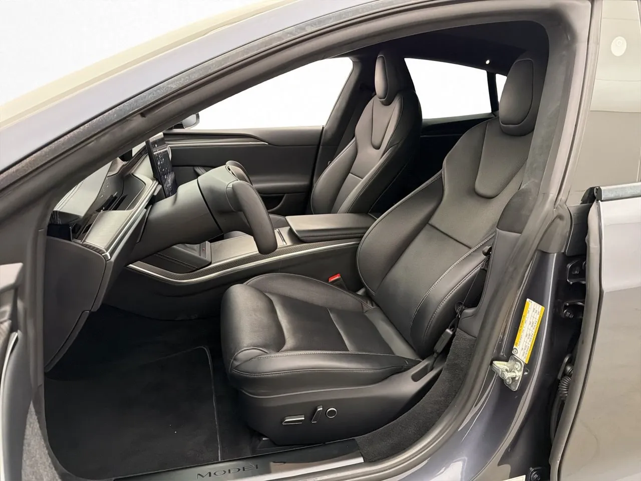 Tesla Model S bild 12