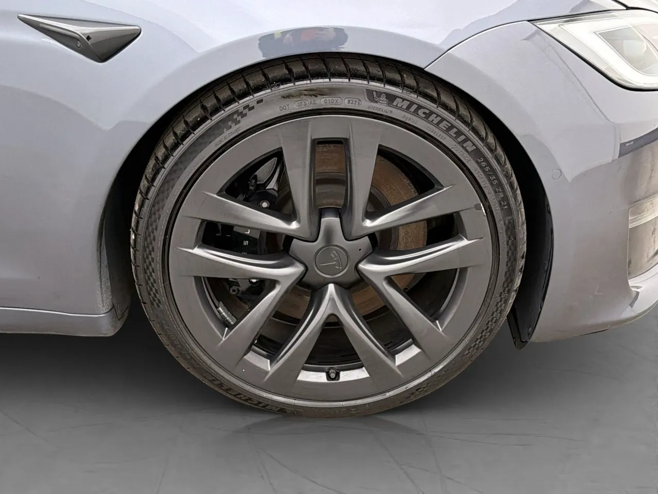 Tesla Model S bild 35