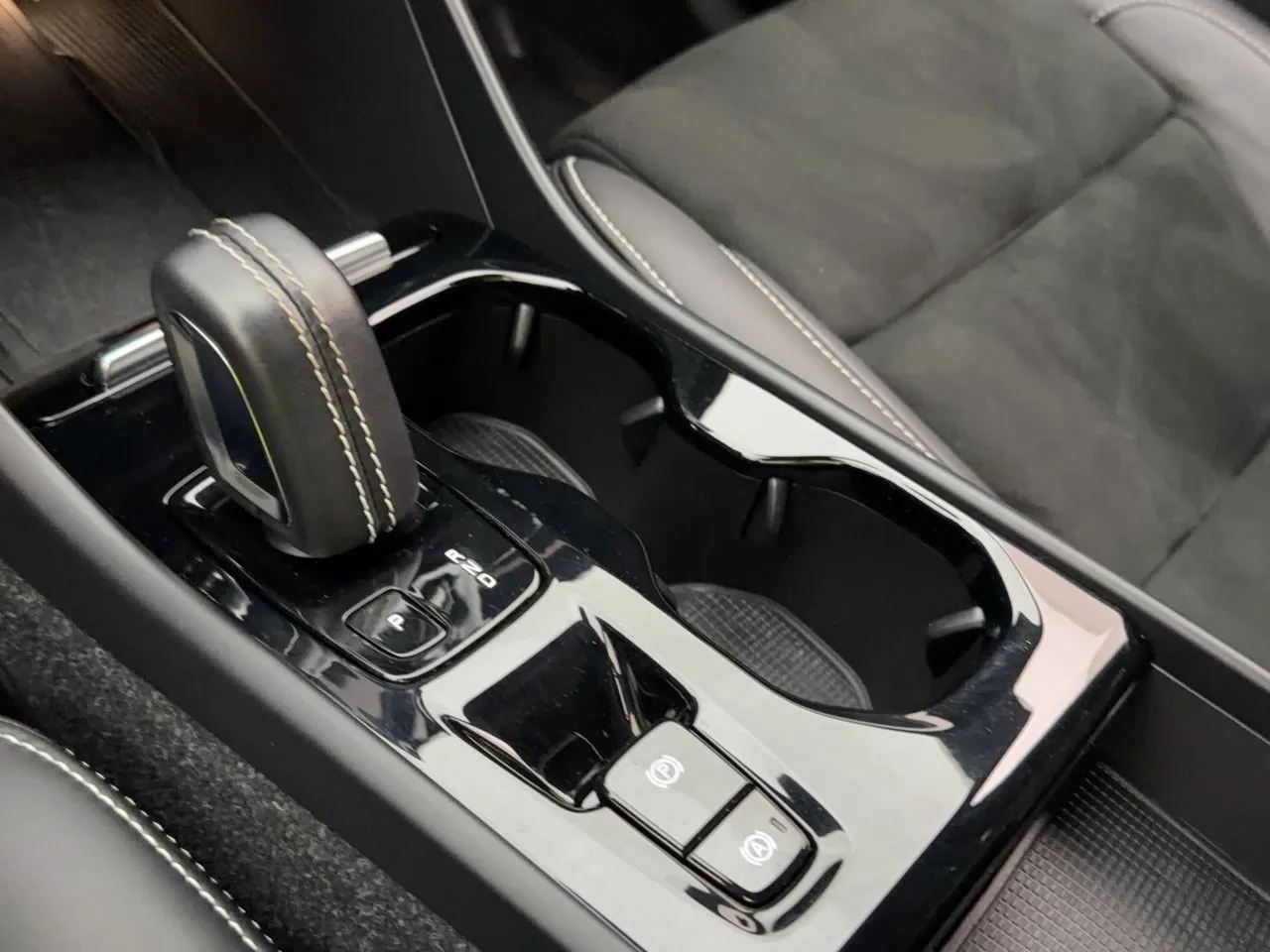 Volvo XC40 bild 26