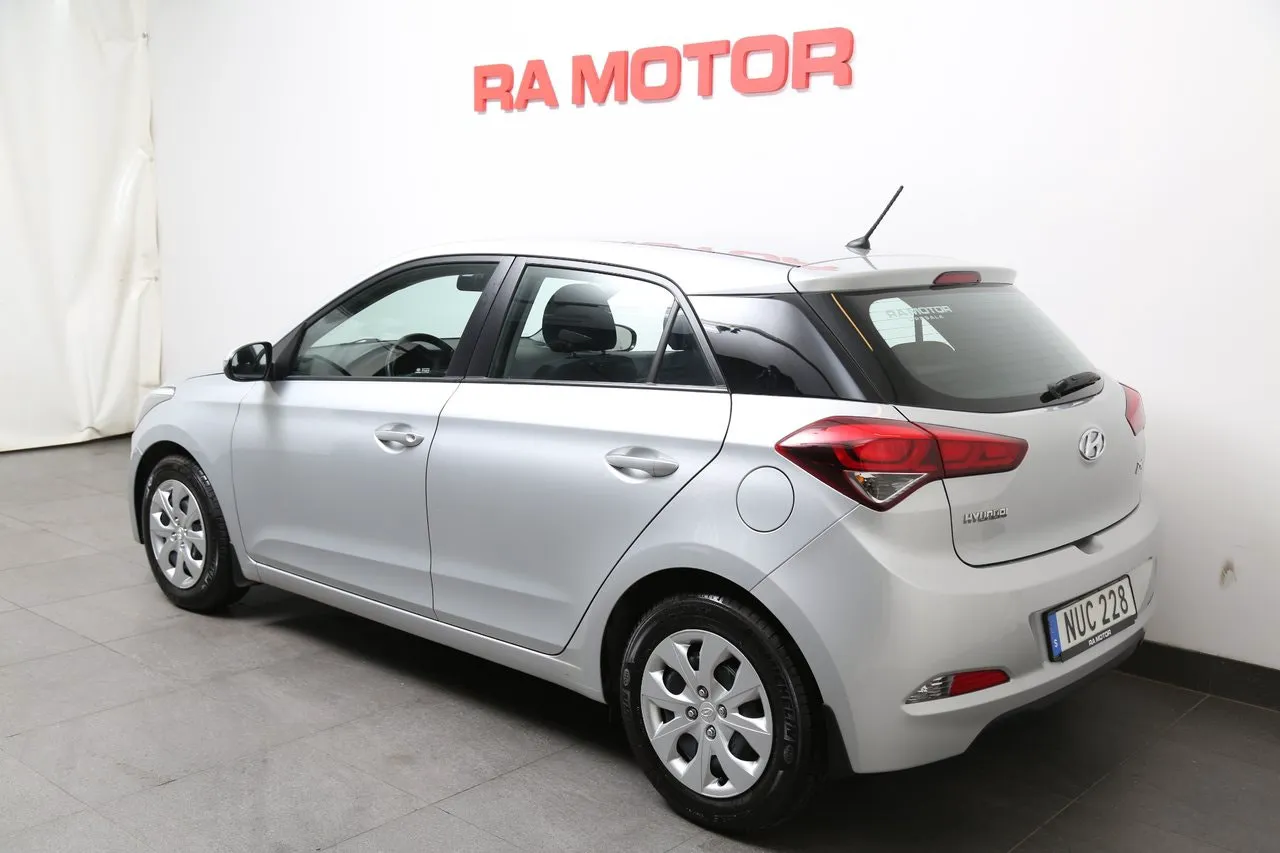 Hyundai i20 bild 5