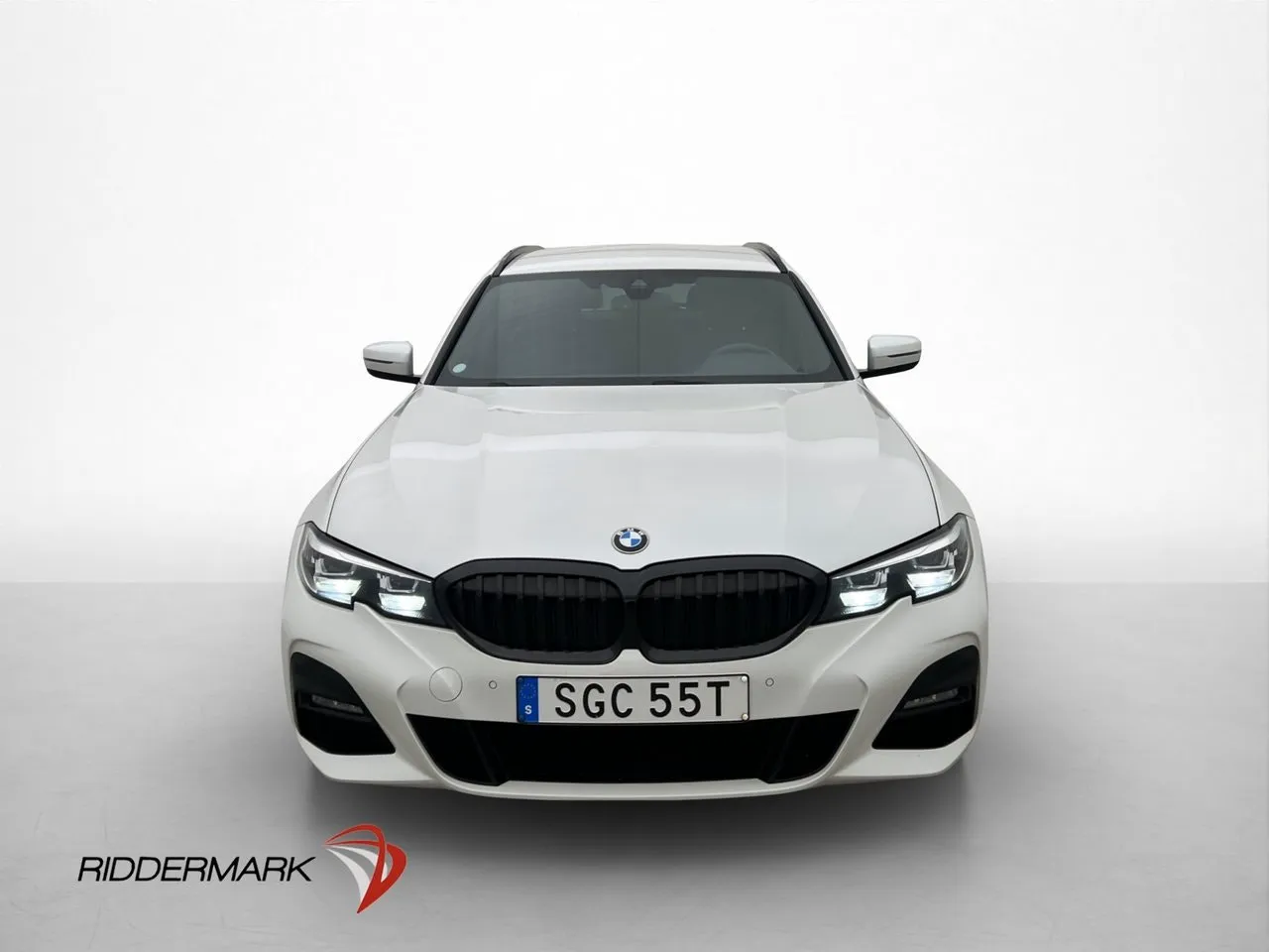 BMW 320 bild 2