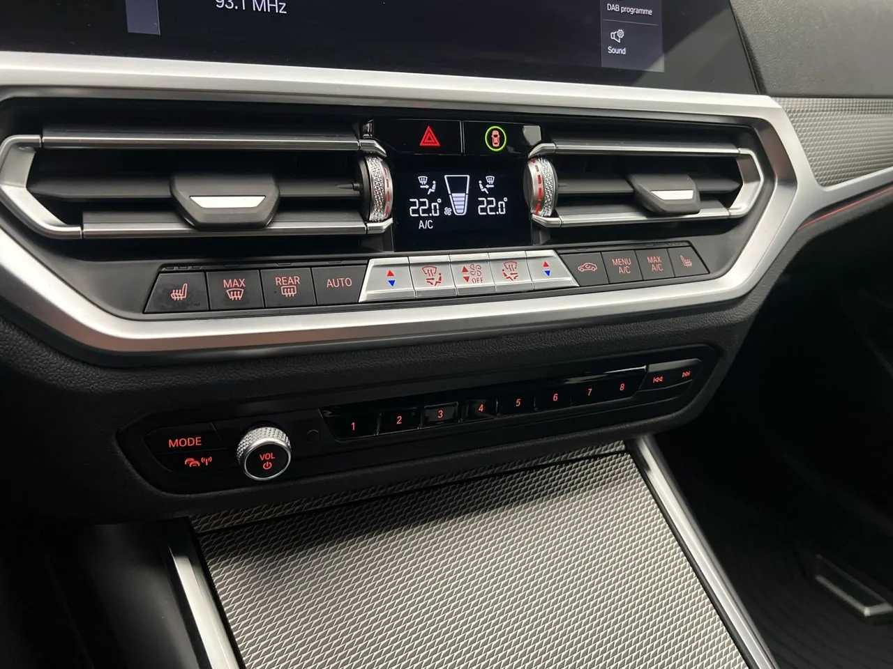 BMW 320 bild 18