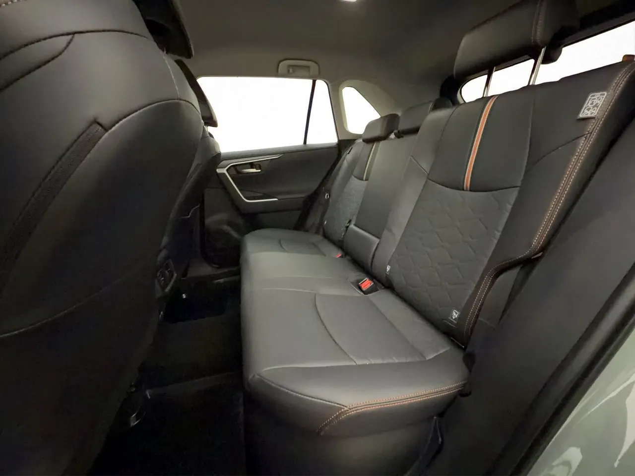 Toyota RAV4 bild 28