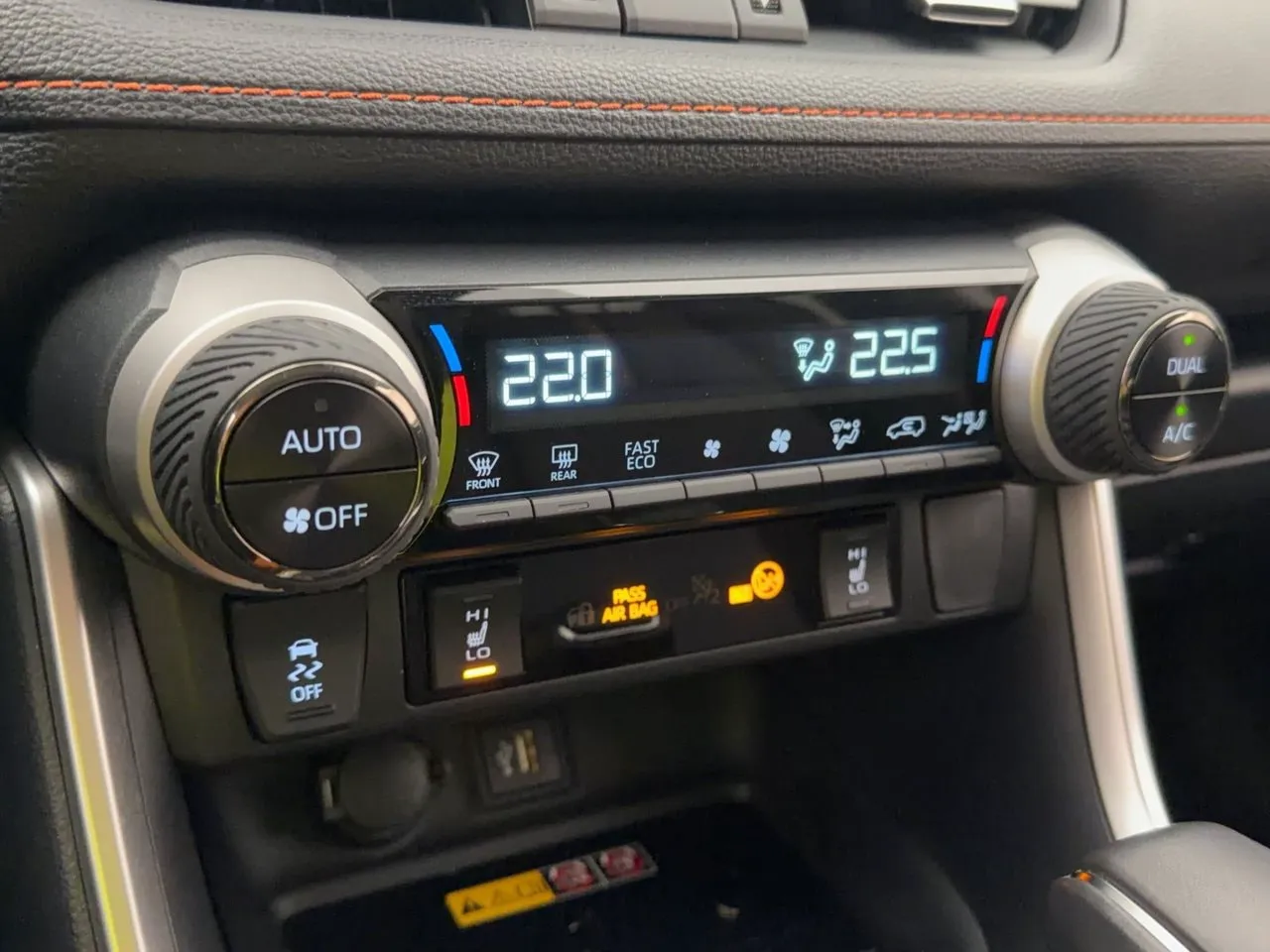 Toyota RAV4 bild 19