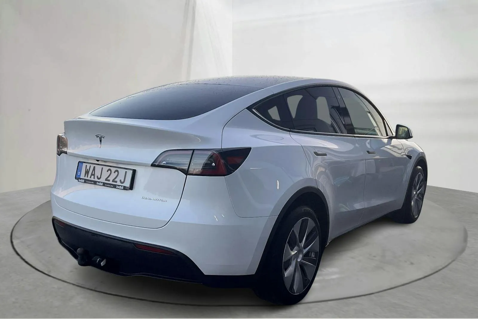 Tesla Model Y bild 3