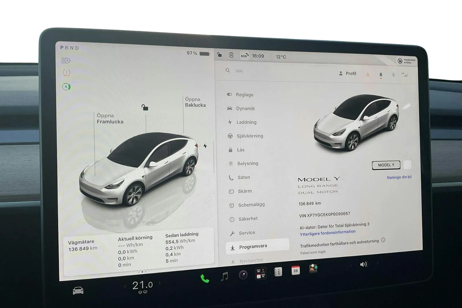 Tesla Model Y bild 11