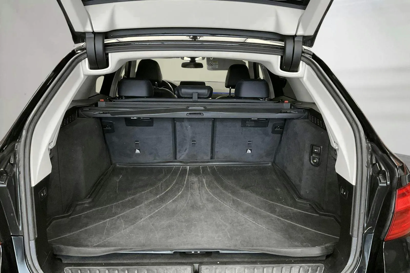 BMW 520 bild 9