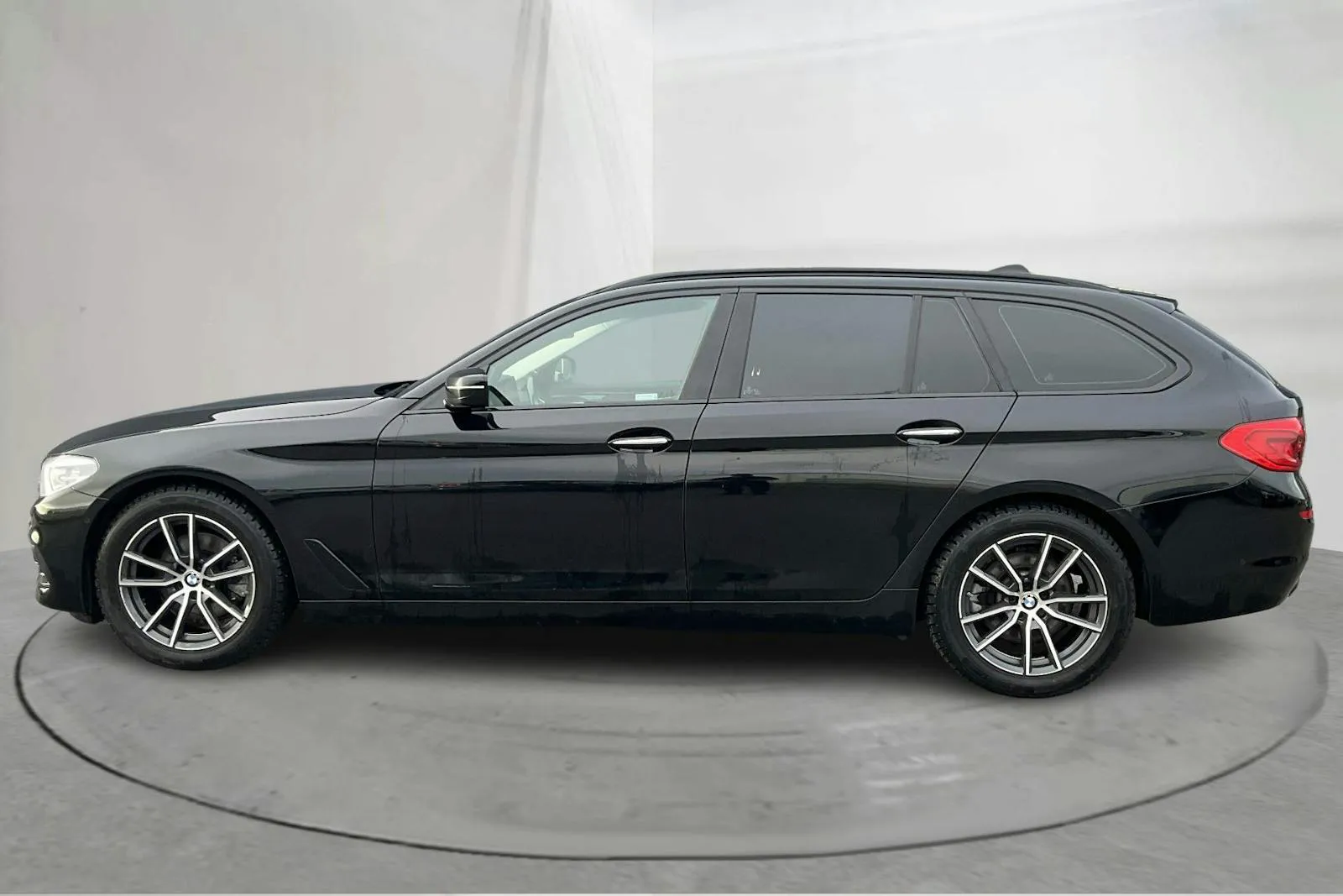 BMW 520 bild 2
