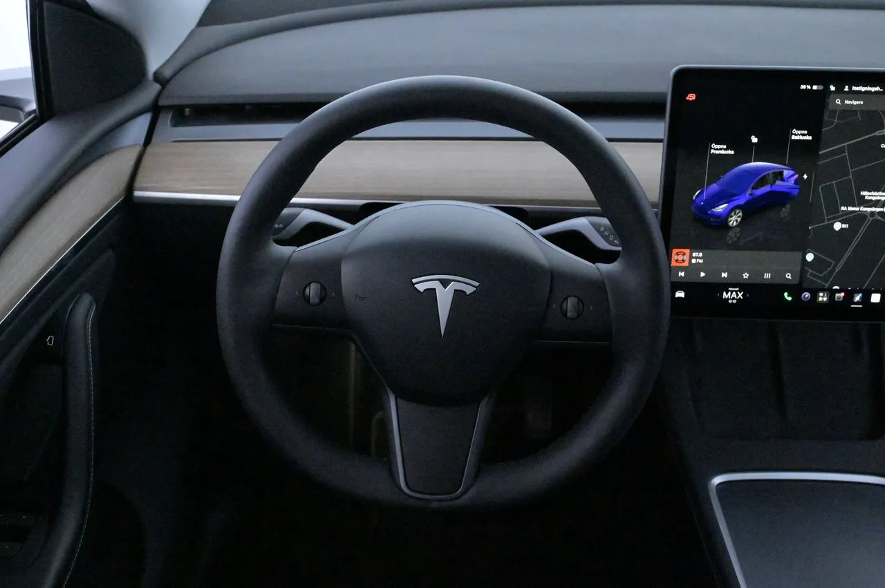 Tesla Model Y bild 7