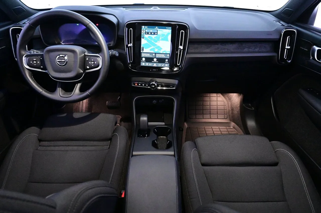 Volvo EX40 bild 6