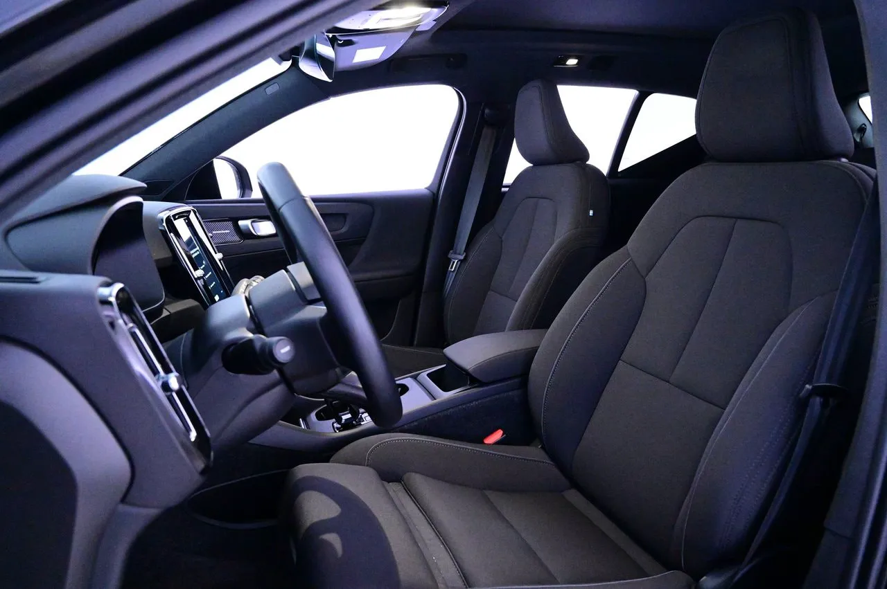 Volvo EX40 bild 8
