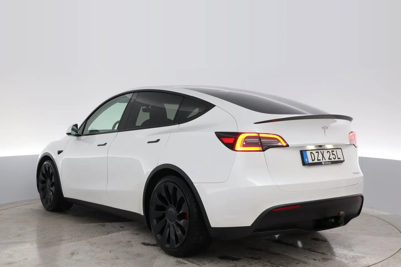 Tesla Model Y bild 5