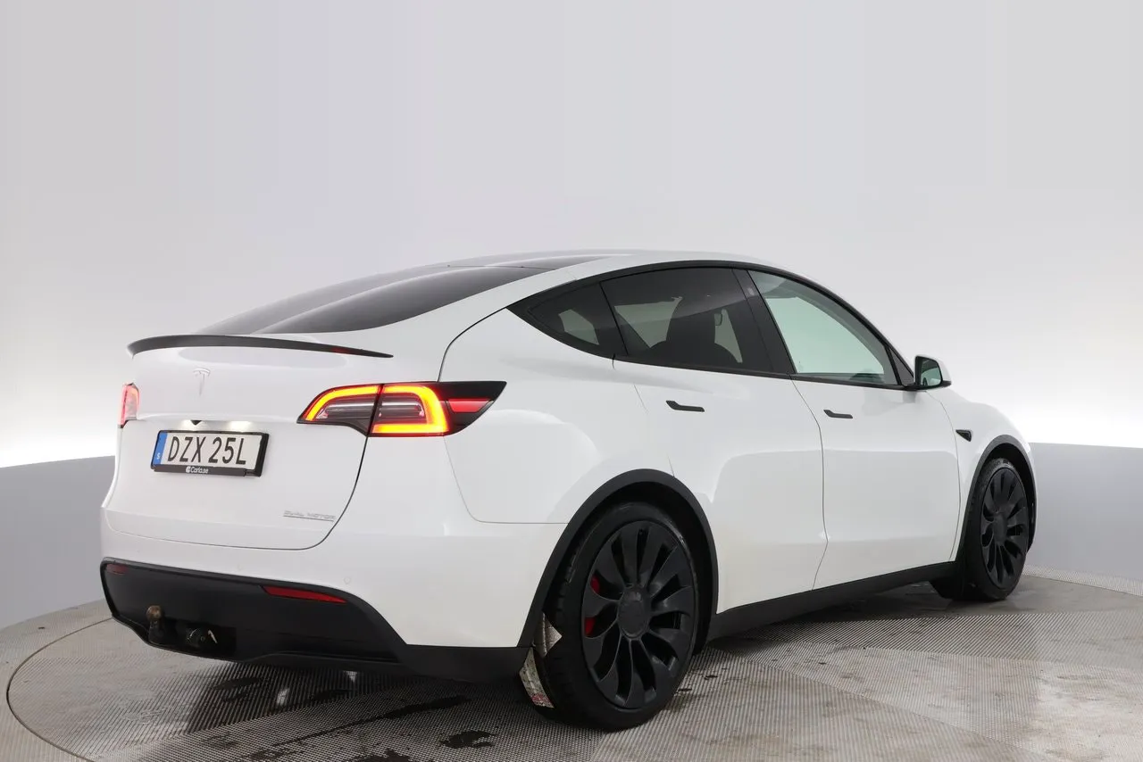 Tesla Model Y bild 4