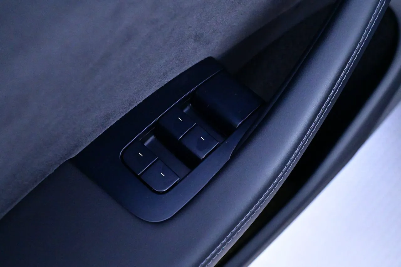 Tesla Model 3 bild 9