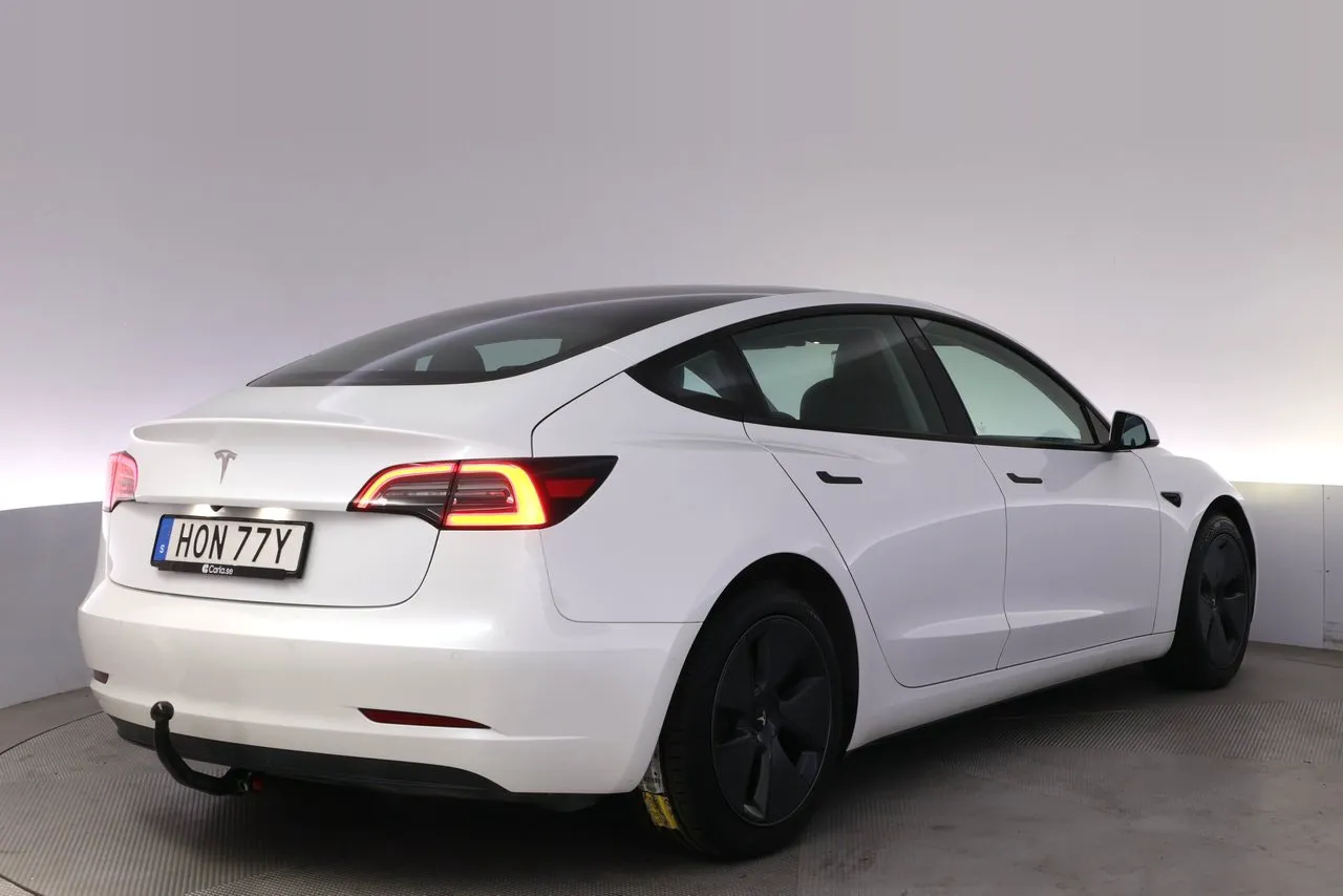 Tesla Model 3 bild 5