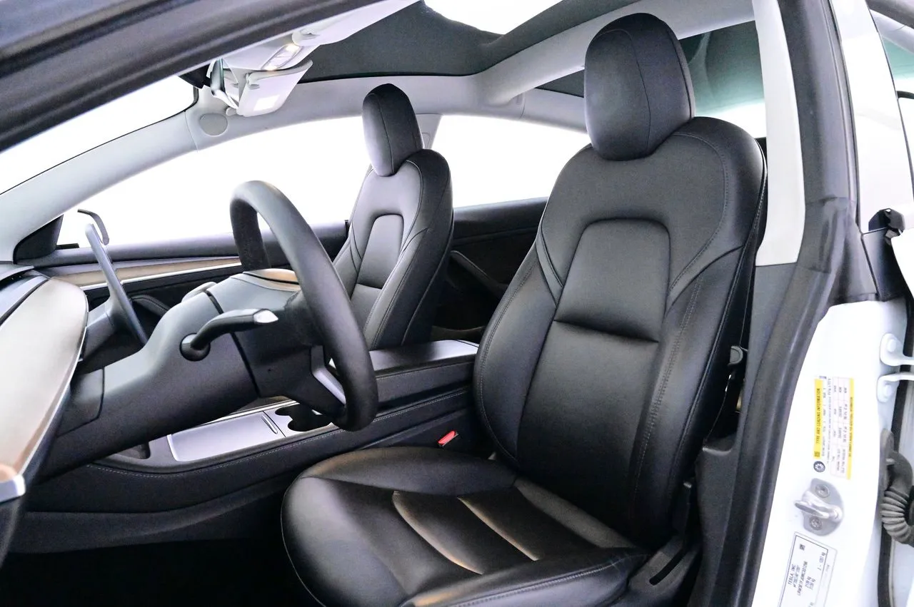 Tesla Model 3 bild 9